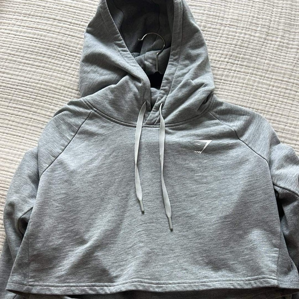 Gymshark cropped hoodie